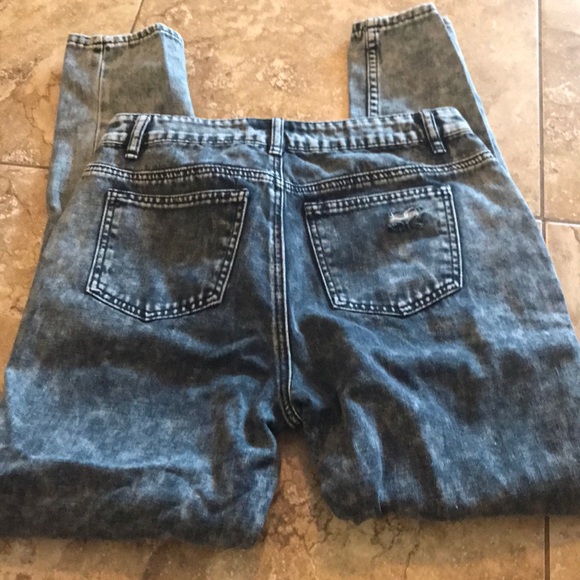 Jeans - Picture 4 of 4